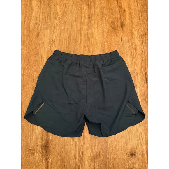 Squat Wolf Blue Shorts with Compression Size Medium - Picture 3 of 3